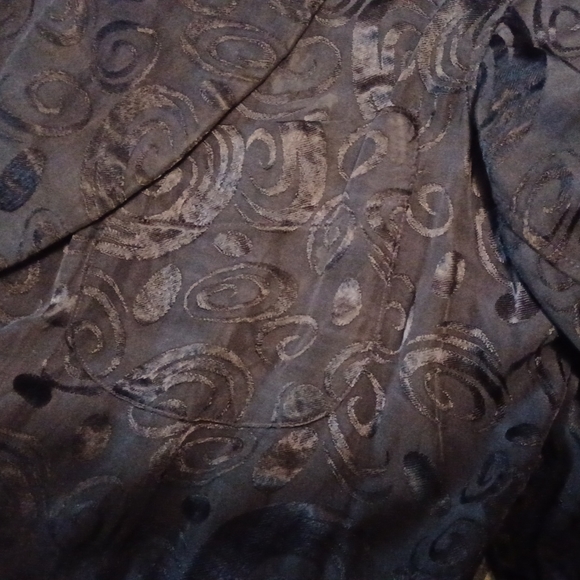 Authentic Rabhor Robe - Picture 3 of 5